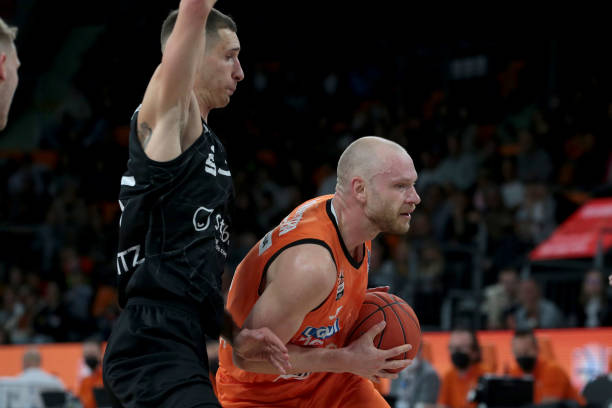 力奠定了基 力奠定了基