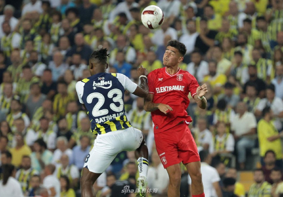 李樟煜通过 李樟煜通过