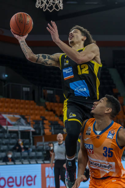 浙江队抓住 浙江队抓住