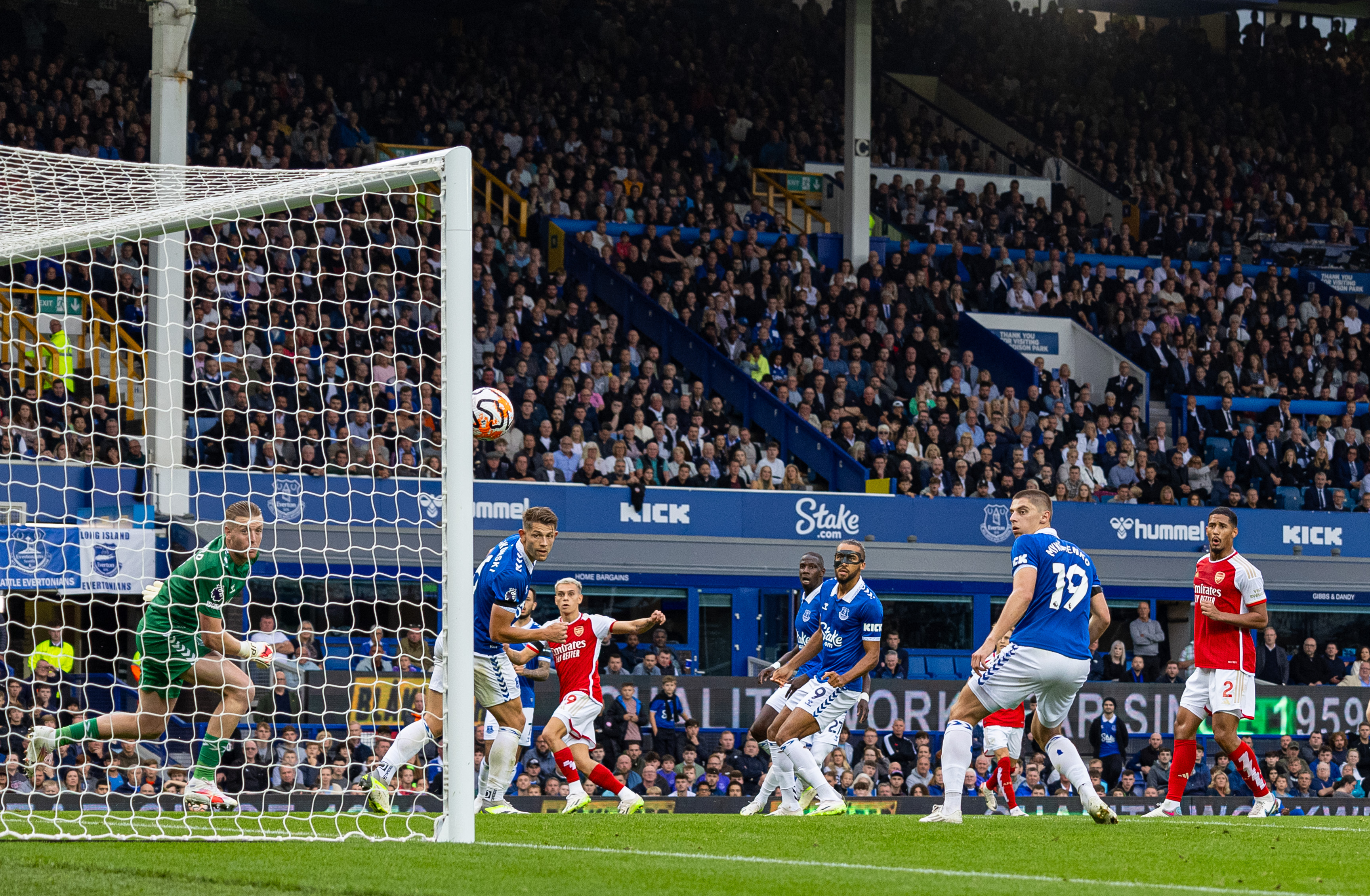 彰显出新老 彰显出新老